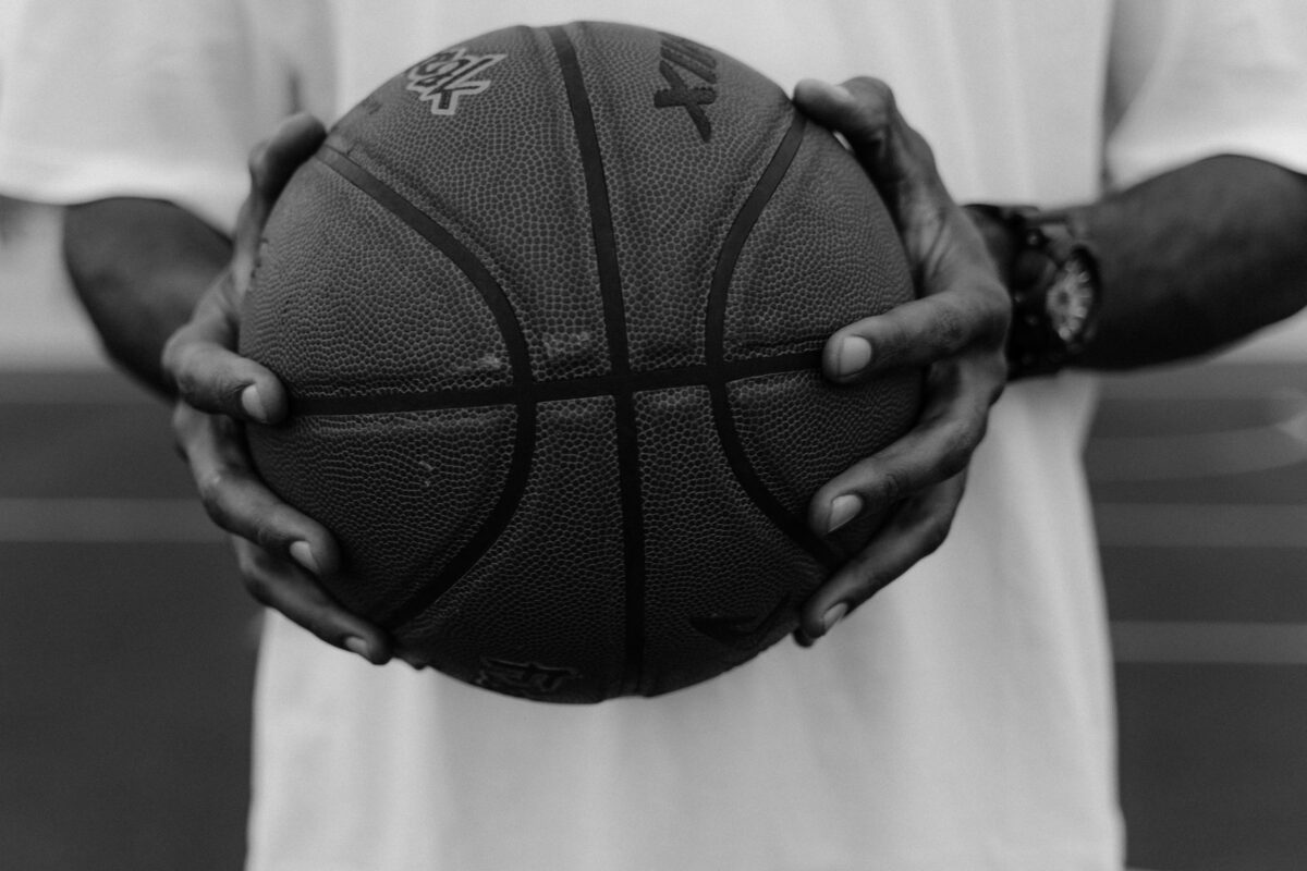kawhi leonard prolonge repères chiffrés qu